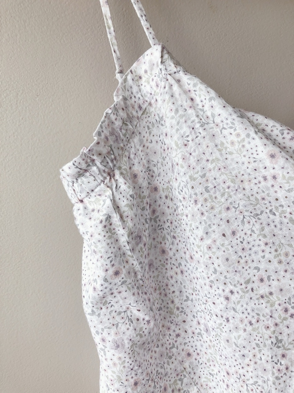 Aritizia Wilfred Linen Camisole Organic linen camisole XL tank top like new - Picture 9 of 16